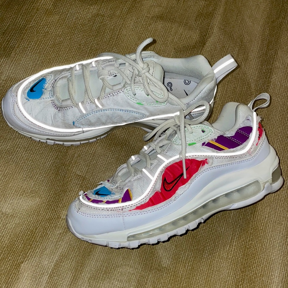 NIKE AIR MAX 98 TEAR AWAY, WOMENS SIZE 6.5